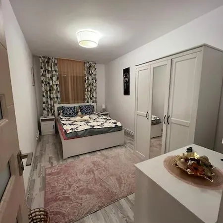 Maya Racadau Appartamento Braşov